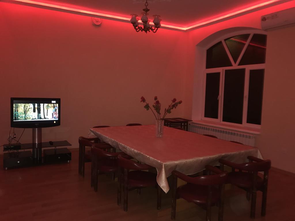 ホテル Beaming_House Şǝki エクステリア 写真